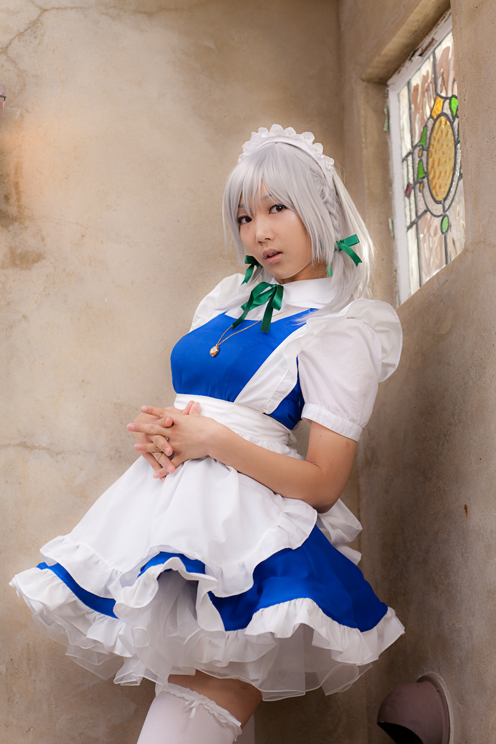 cosplay美女套图 c77 Sakuya Izayoi　白丝假发扮相(1)